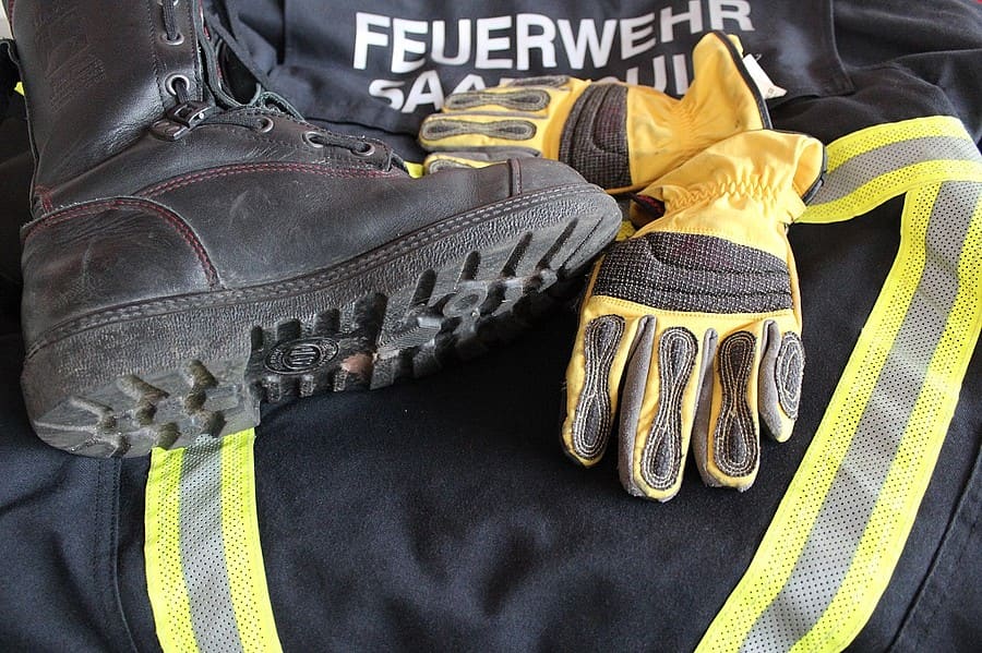 Stiefel, Jacke & Handschuhe