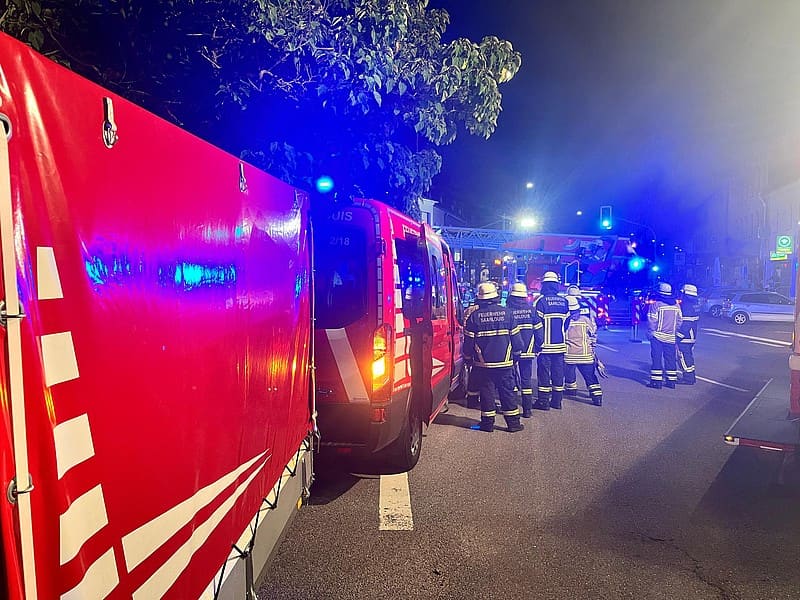 Brand 4 (mit Menschenrettung), Foto 3